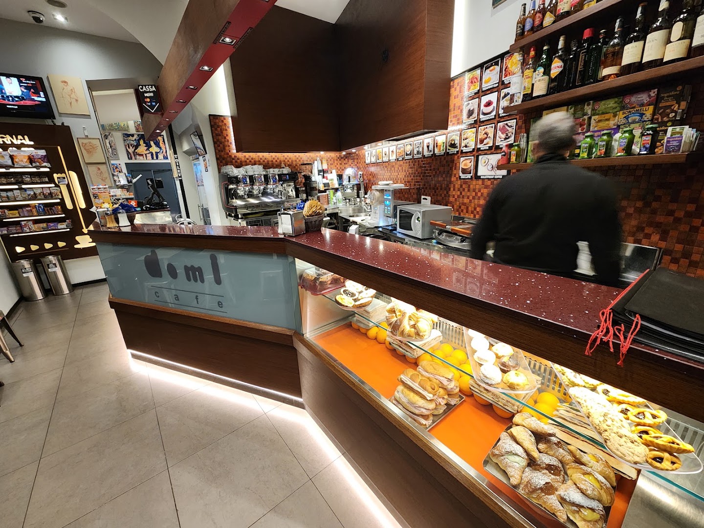 Domi Cafe