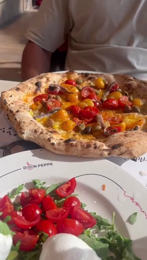 Don Peppe pizza e cucina co' core C.C. Shopville Bologna