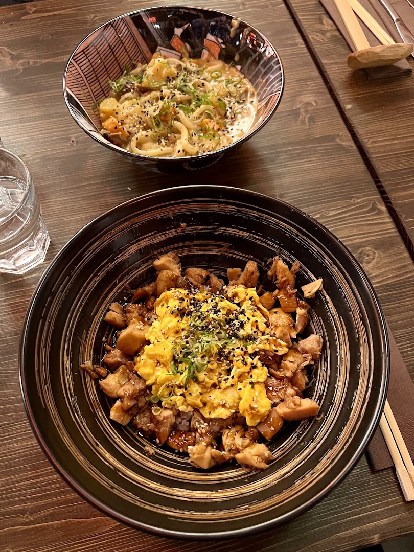 Donburi House 丼 La Rotonda - Ramen Izakaya
