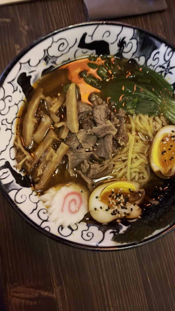 Donburi House 丼 La Rotonda - Ramen Izakaya