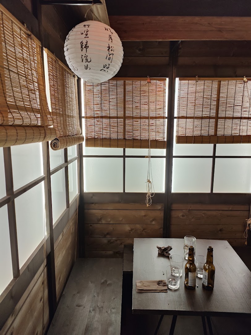 Donburi House 丼 Rivoli - Ramen Izakaya