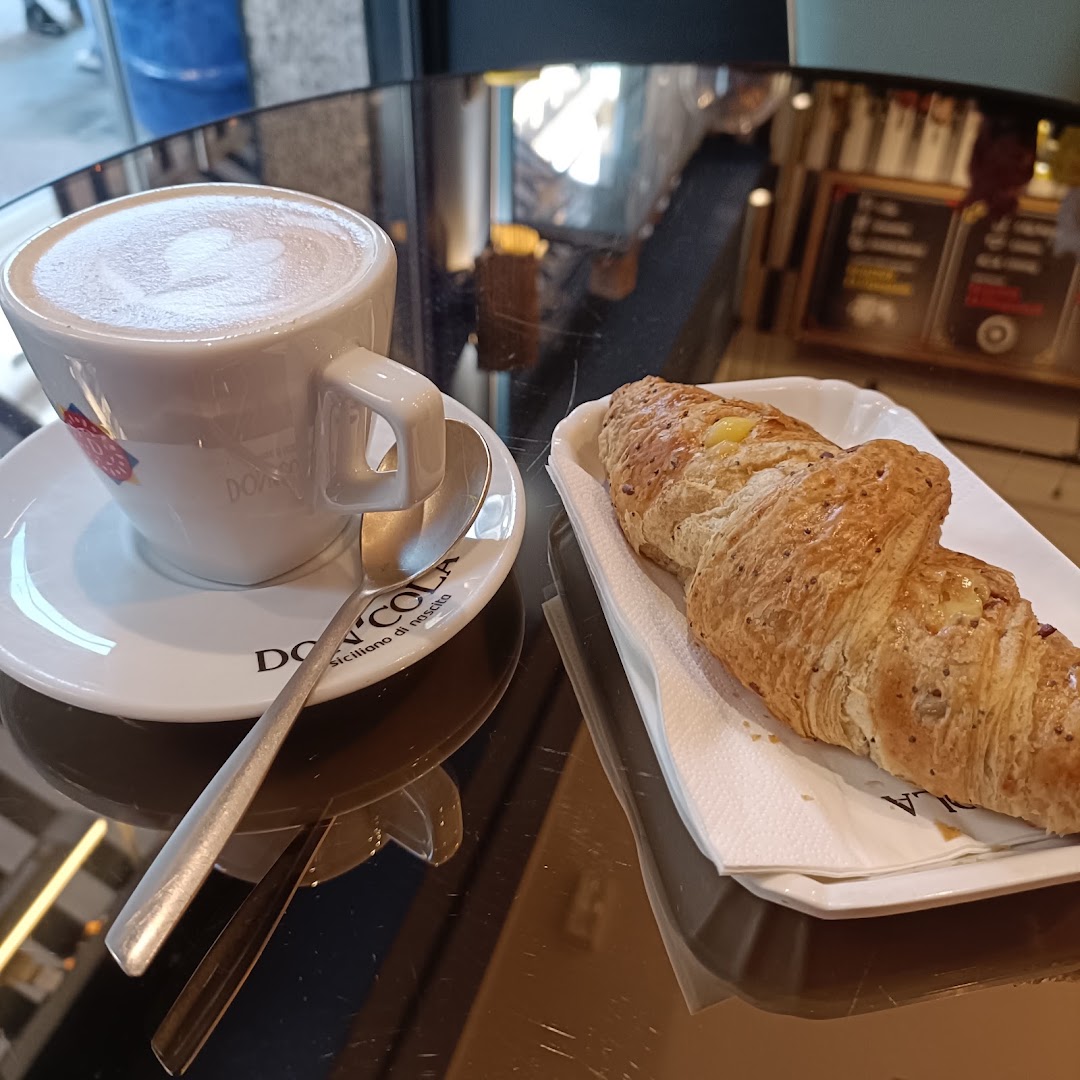 Don'Cola Siciliano di Nascita - Milano Brera, Milano