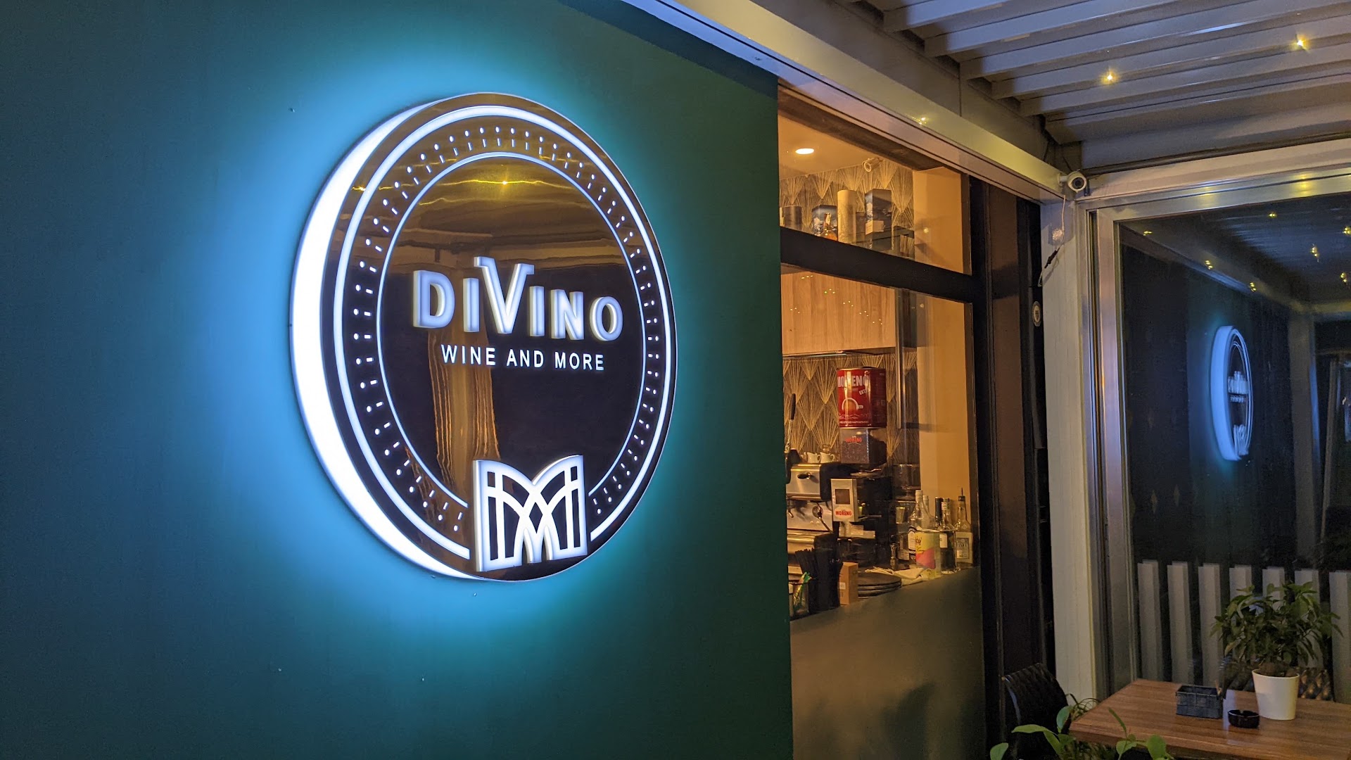Donna Lucia Prisco Bar Pasticceria Bistrot