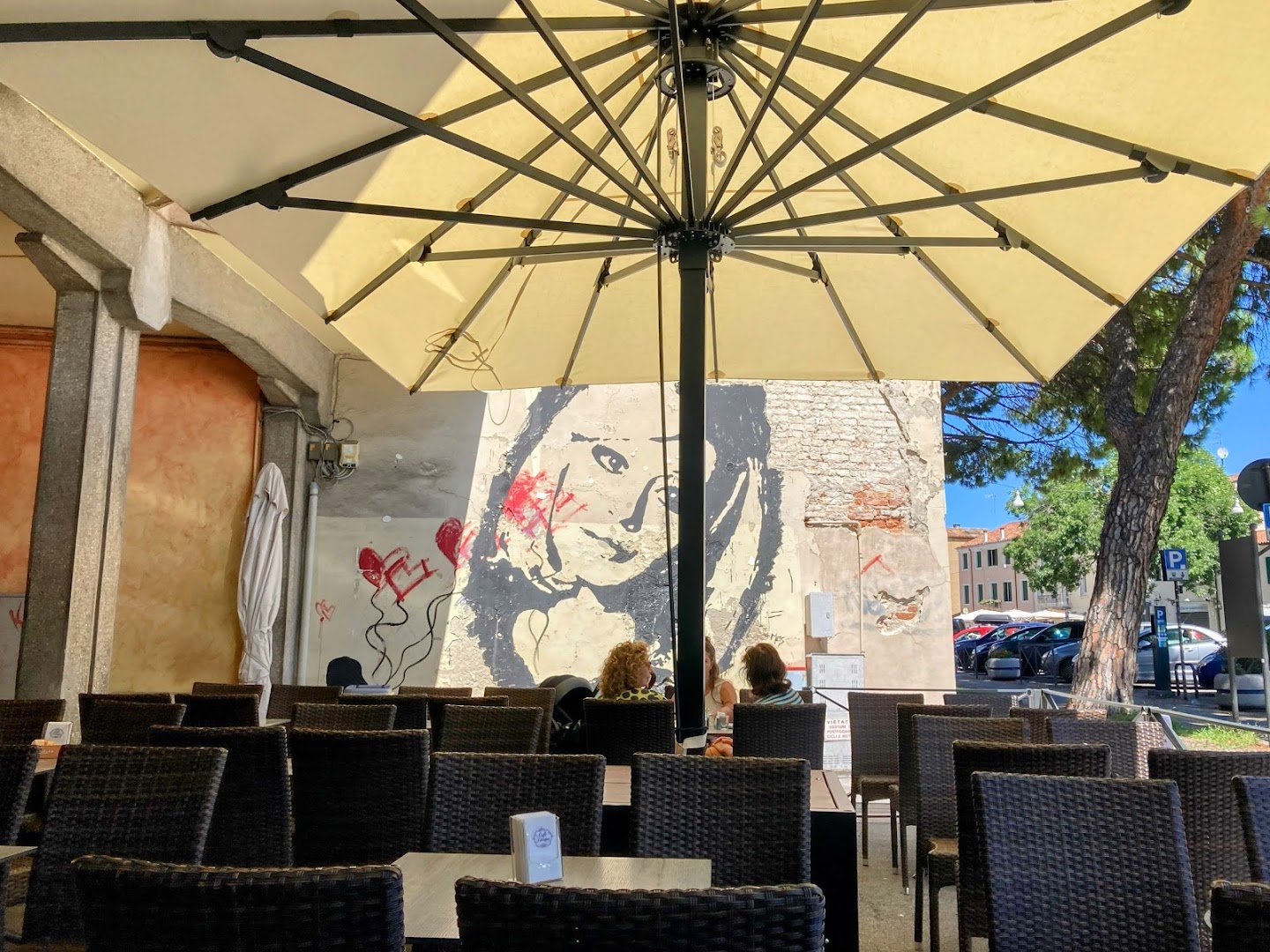 Donna Paola Caffè