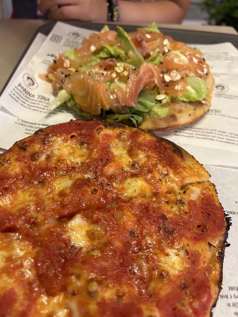 Donna Tina, Pescara
