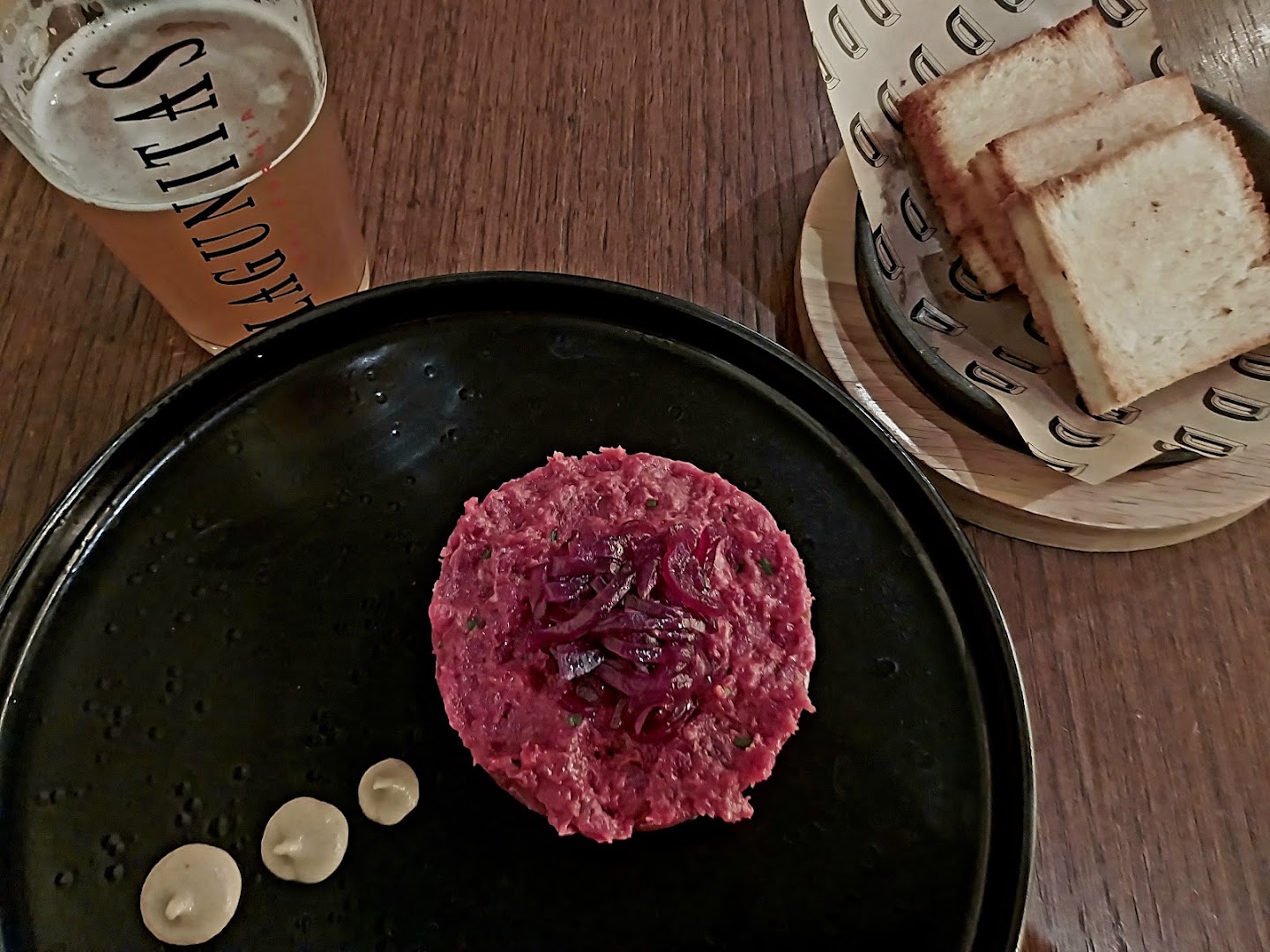 Don's - Meats & Spirits