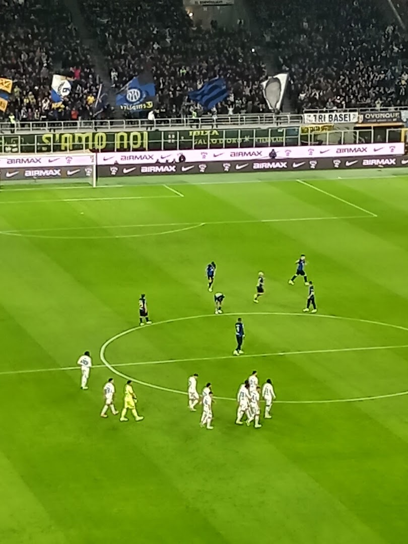 San Siro Stadio M5