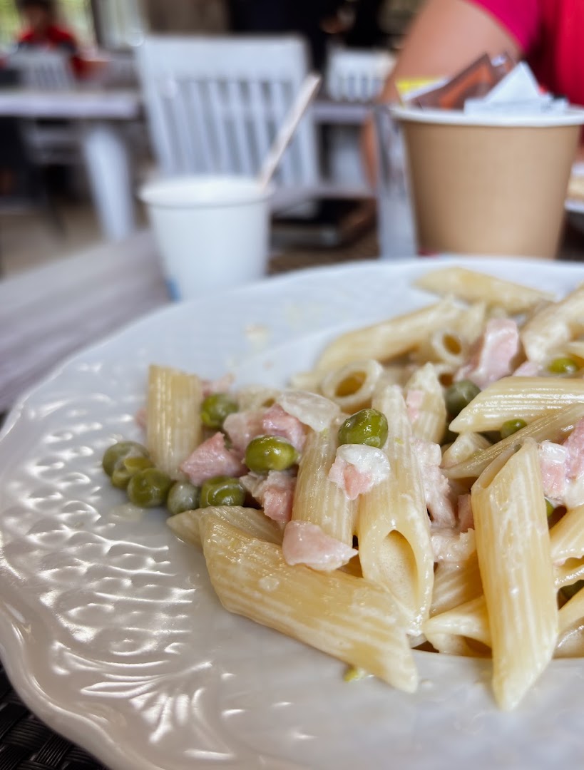 Dora Bistrot