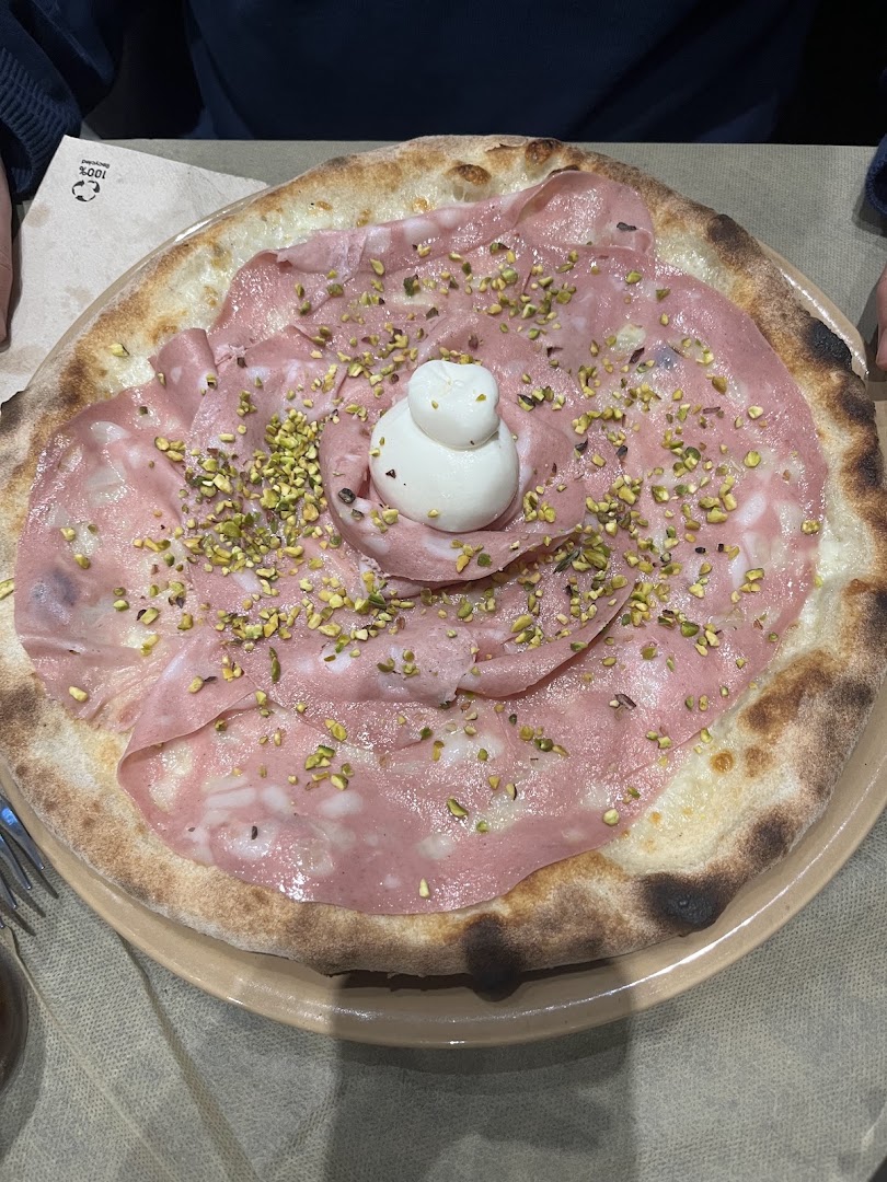 Dorado pizzeria