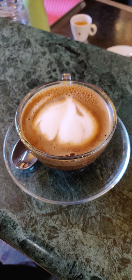 Dot Art Cafe, Torino