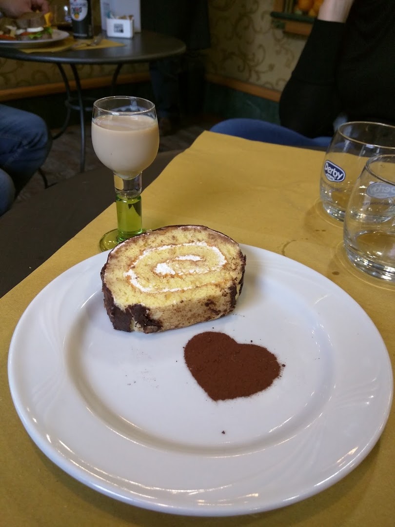 Dot Art Cafe