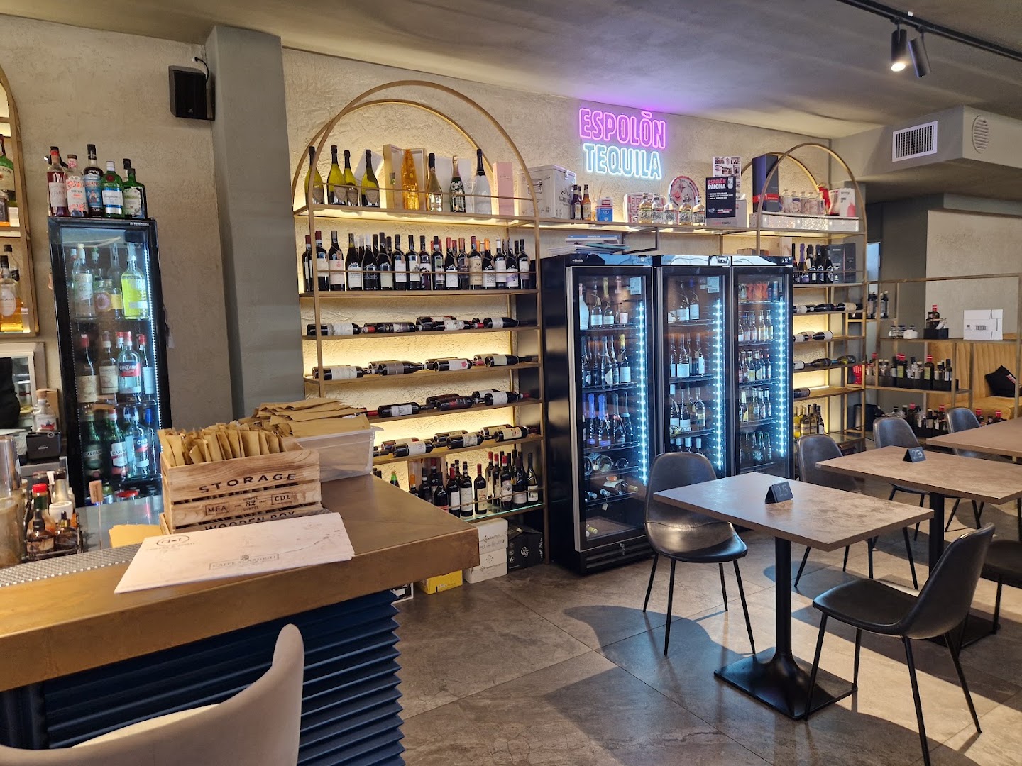 Dot - Coffee Drinks (Empoli)
