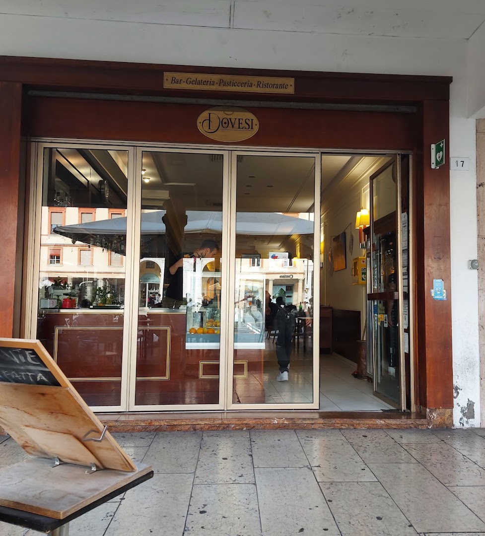 Dovesi