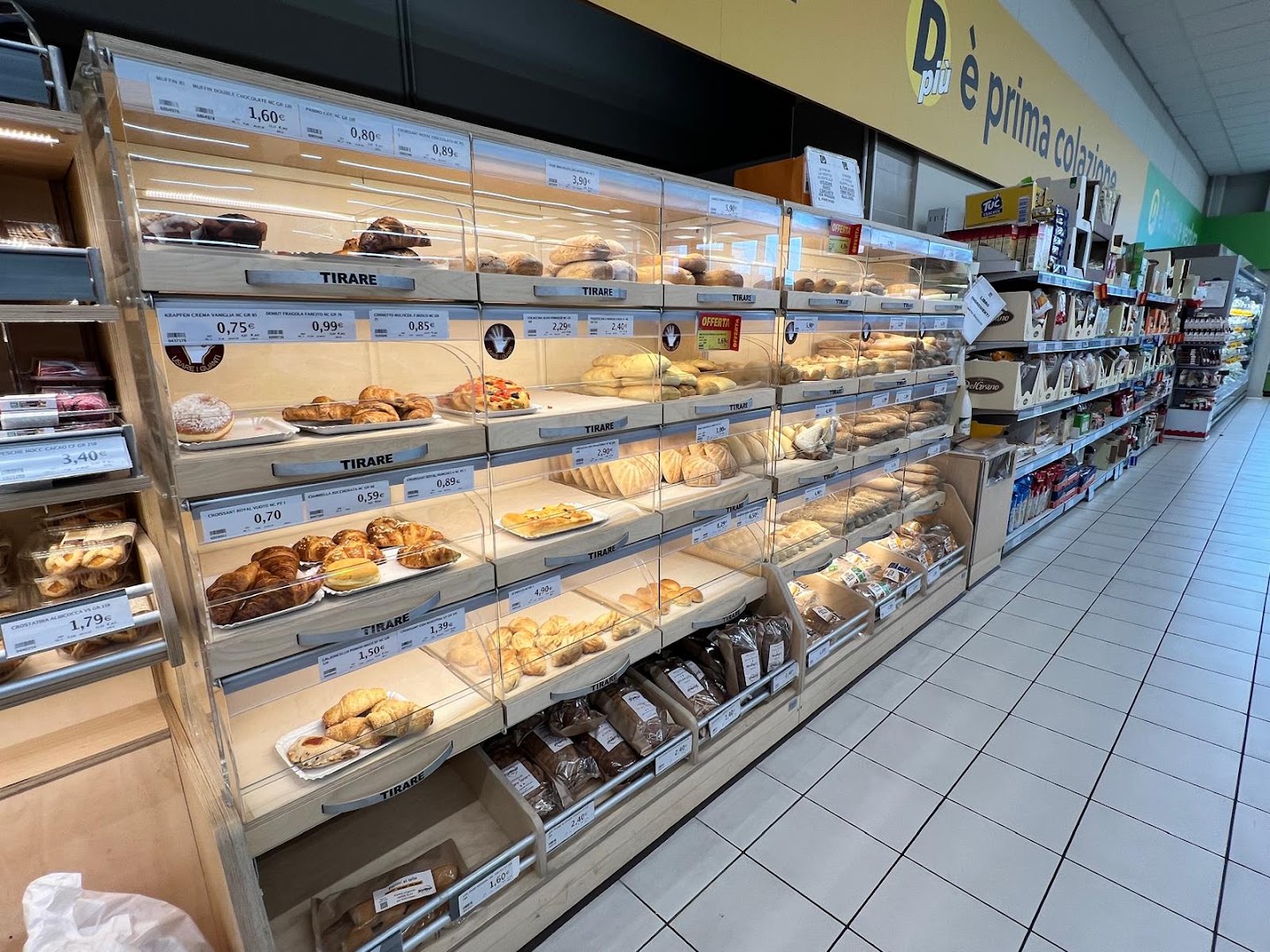 Dpiù Supermercato Diano Marina