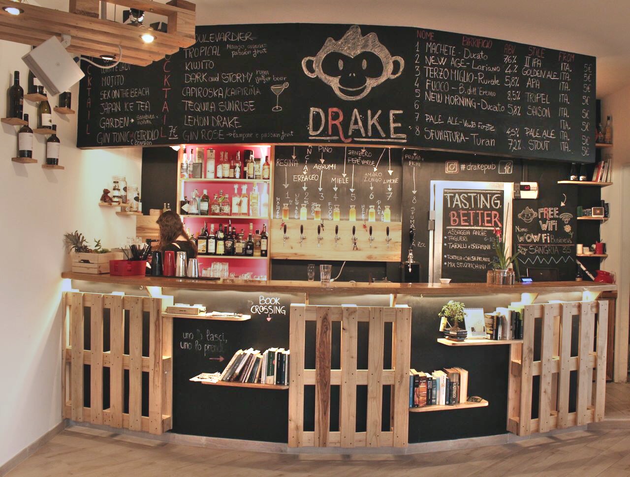 Drake Pub