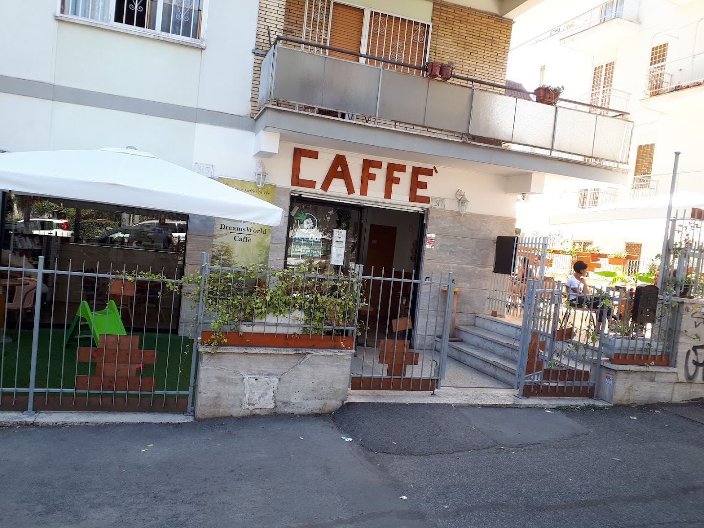DreamsWorld Caffè