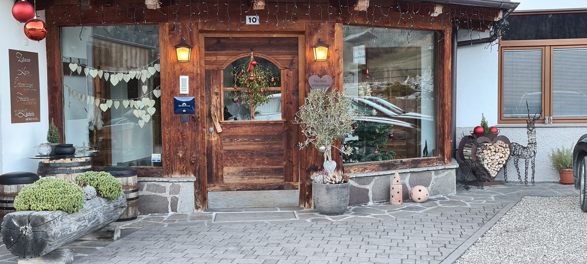 Dreimädelhaus
