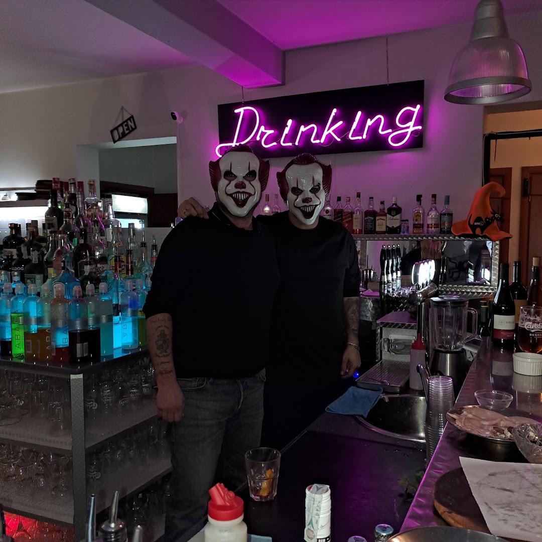 Drinking Pub 2024