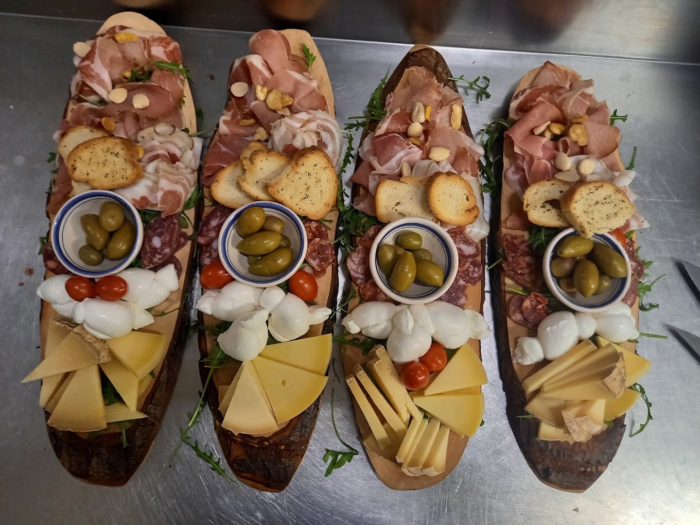 La Drogheria Pugliese - Il Mangiatorio - Ristorante Trattoria tipica pugliese