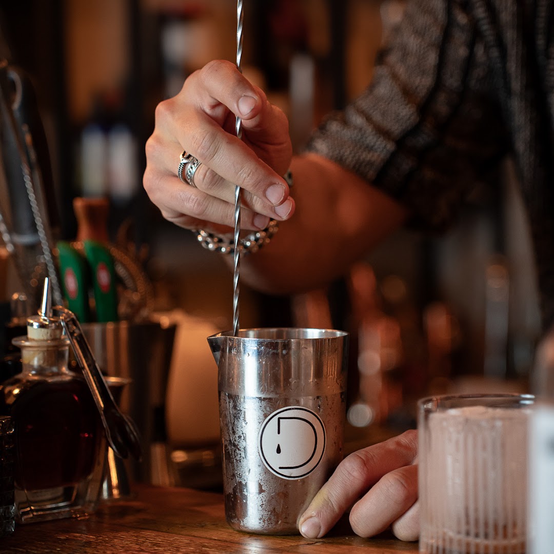 Drops cocktails&tapas