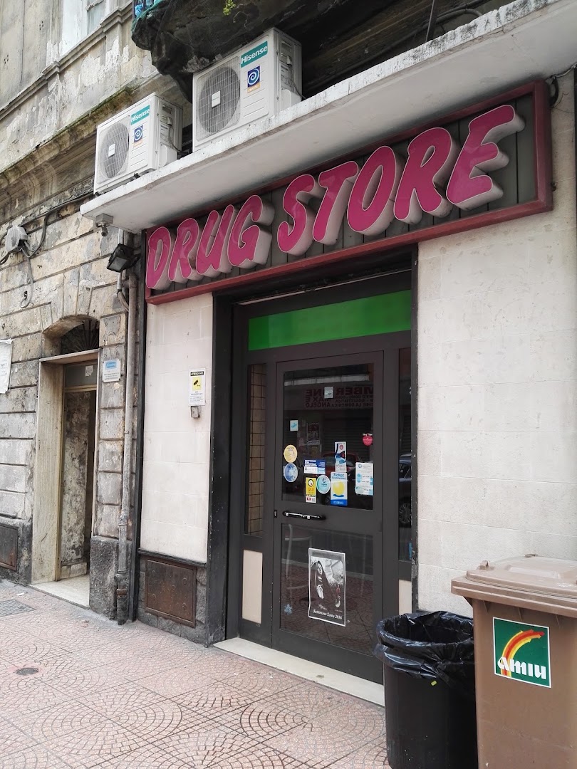 Drug Store