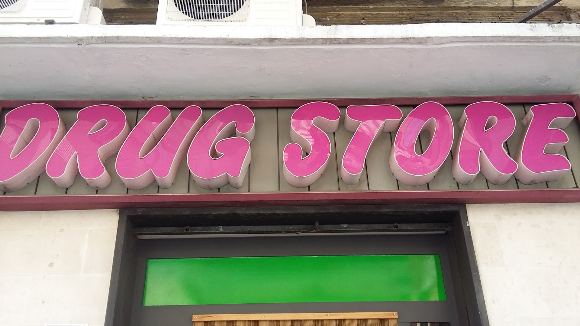 Drug Store