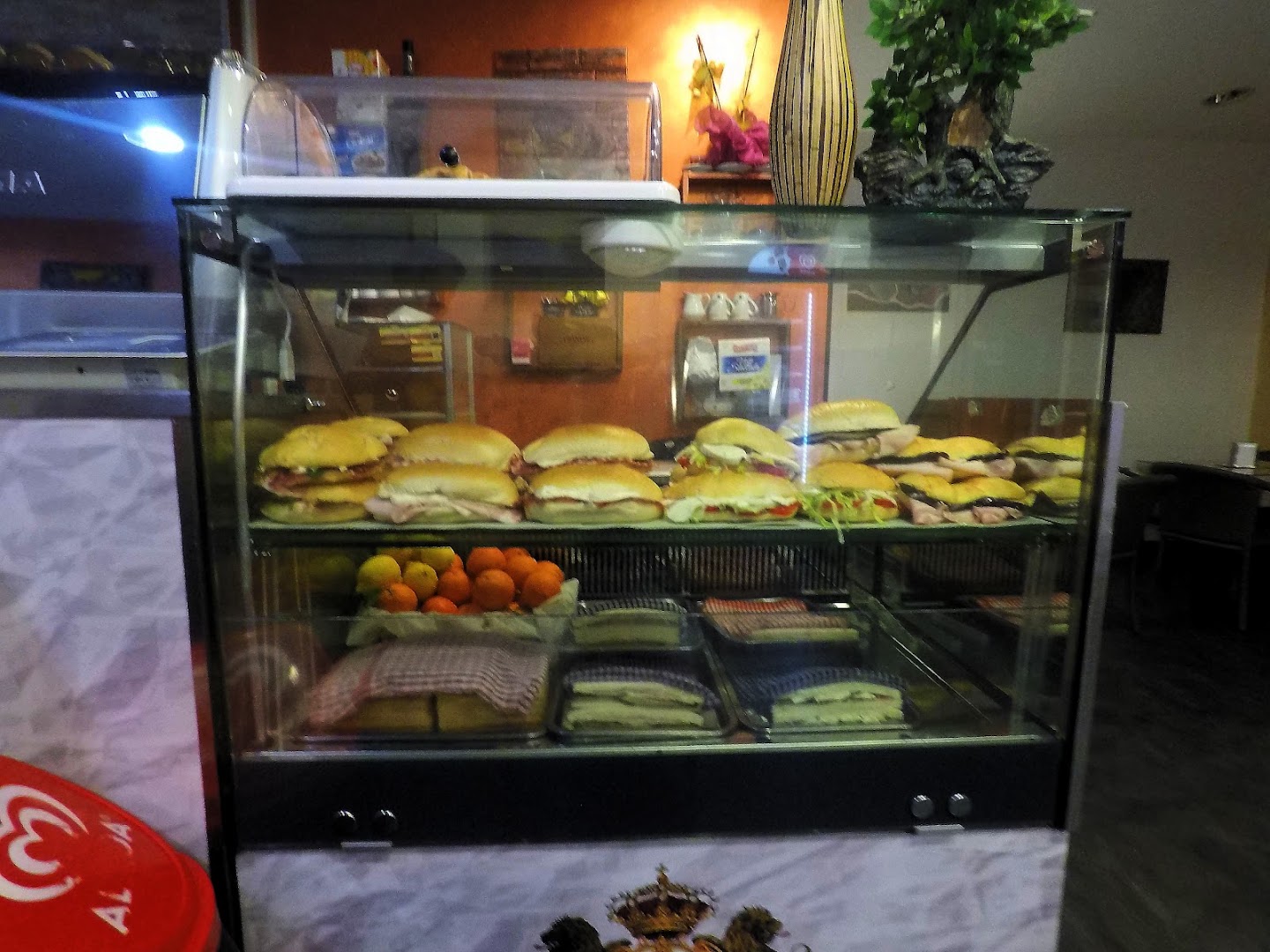 Duca Bar