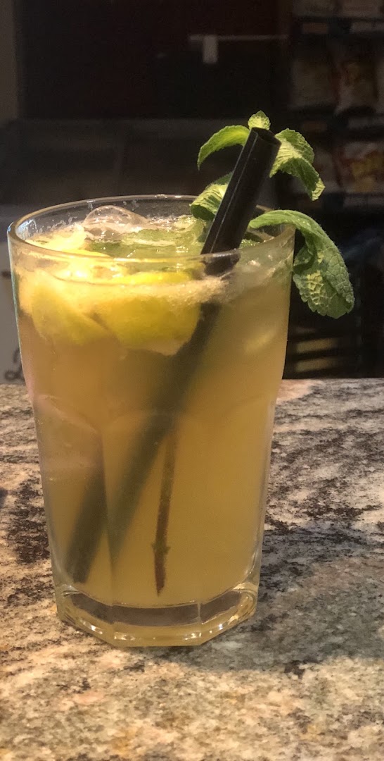 Duca'S Bar