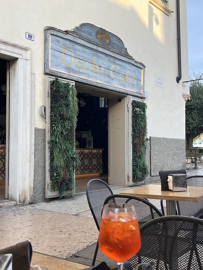 Duchi Cafè Via Leoni