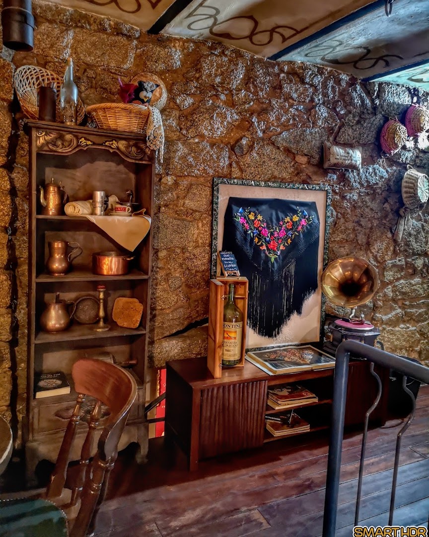 Due archi vintage bar