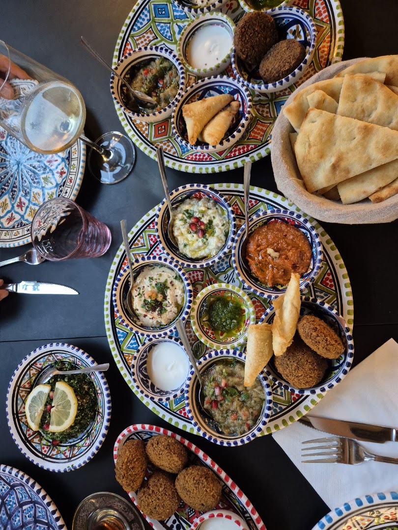Due Tradizioni | Italian & Lebanese restaurant (via Solari), Milano