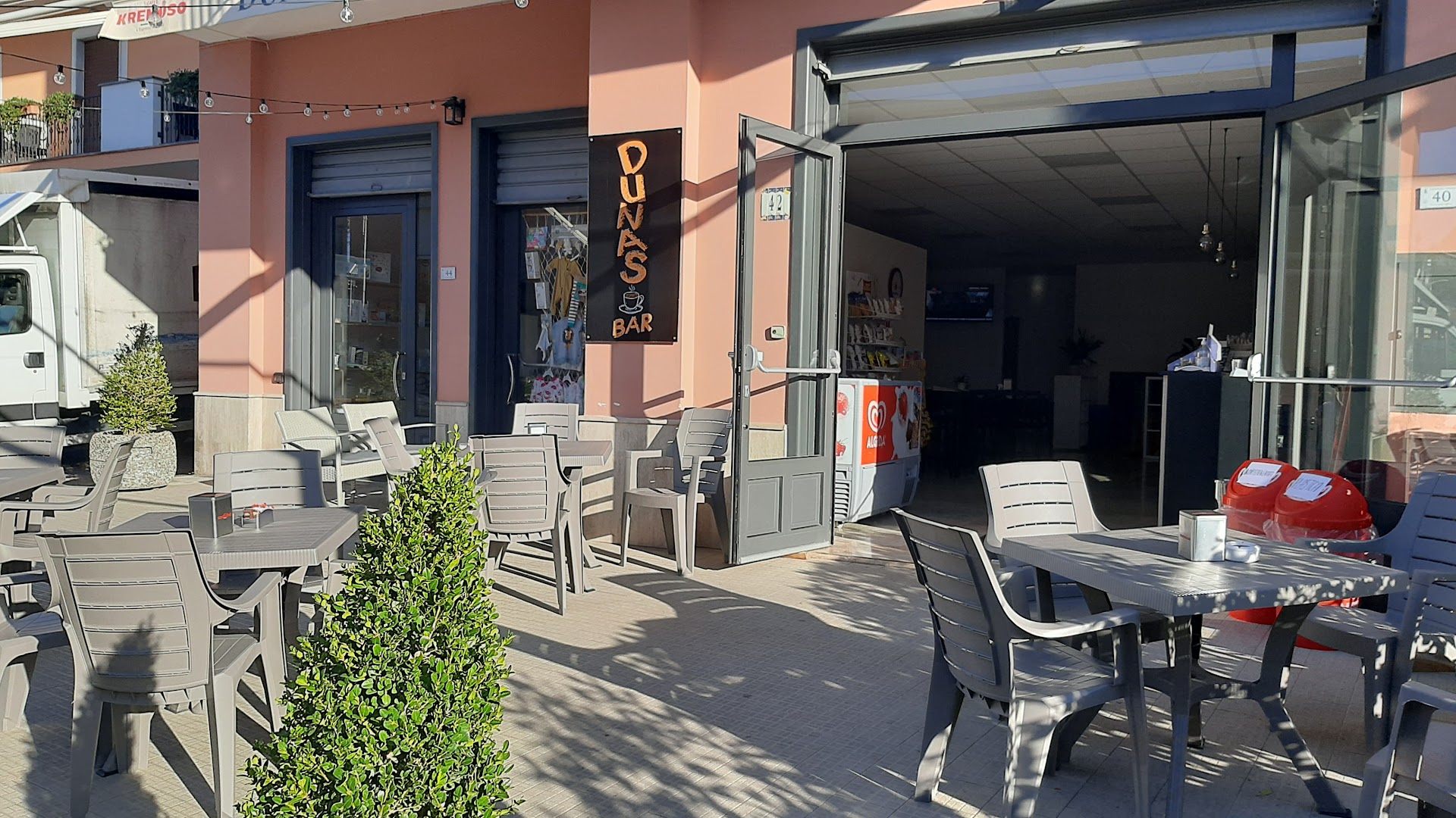 Dunas Bar