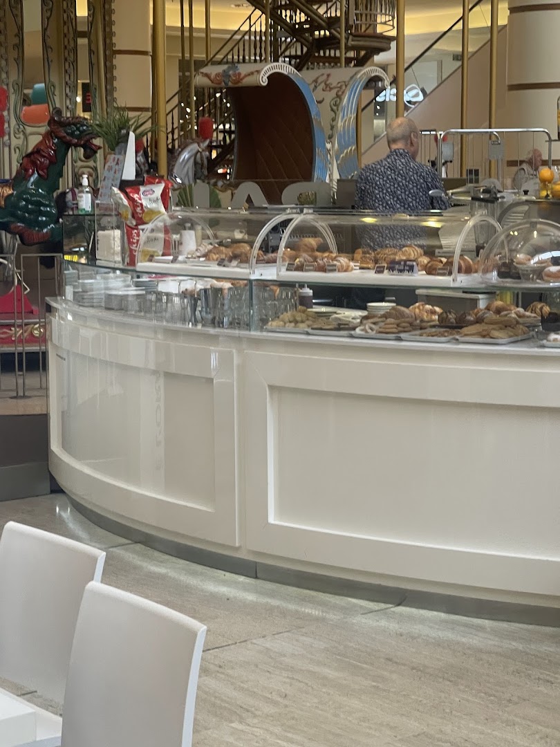 E’ L'Ora Giusta. Coffe & Food
