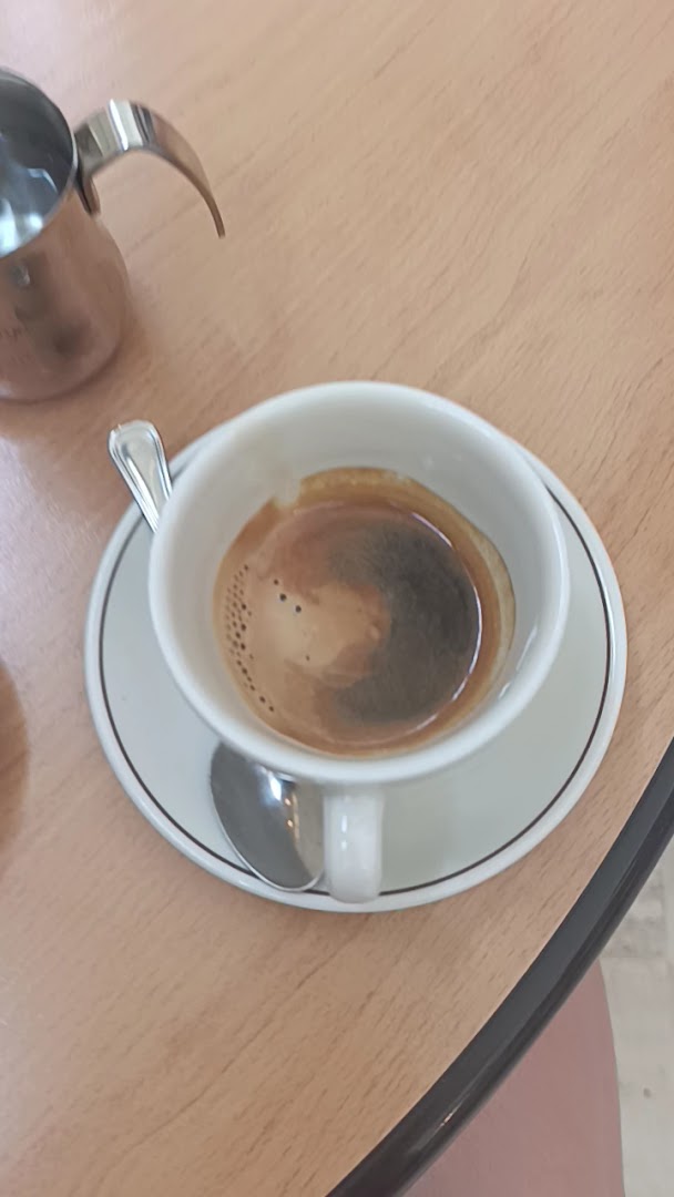 E’ L'Ora Giusta. Coffe & Food