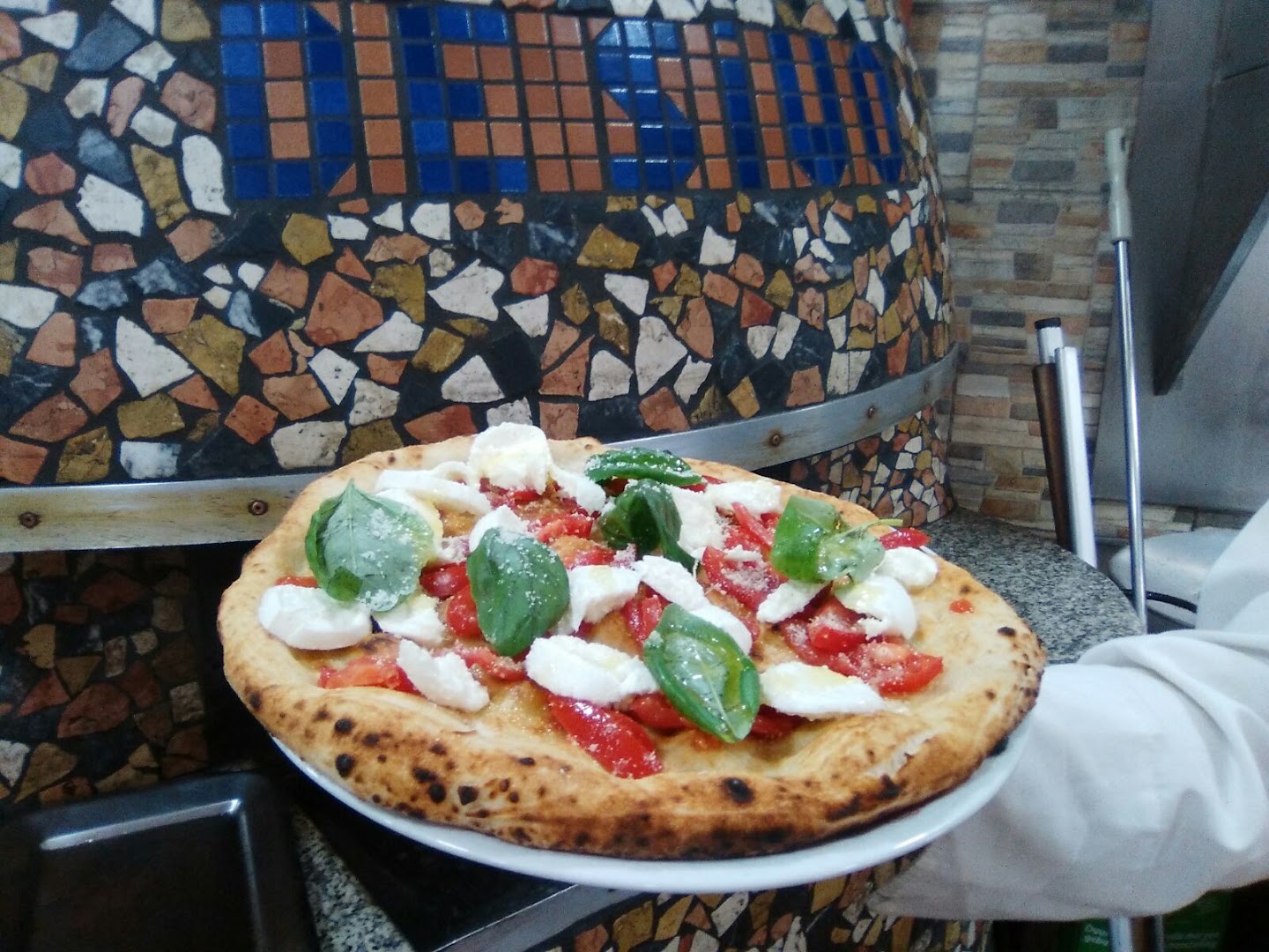 È qui la pizza dei fratelli De Sivo