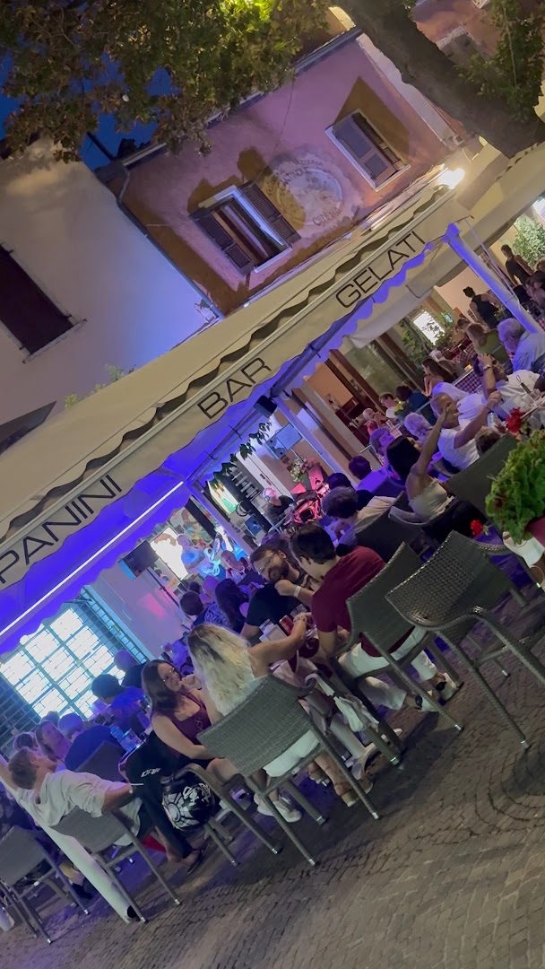 Eagle Lounge Bar