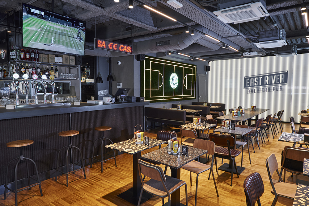 East River | American Pub Vetra
