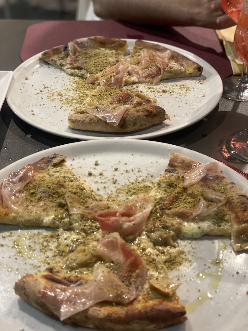 Eat Pizzeria