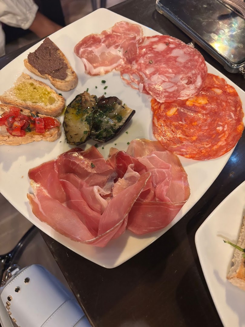 EAT Viterbo - Ristorante Pizzeria