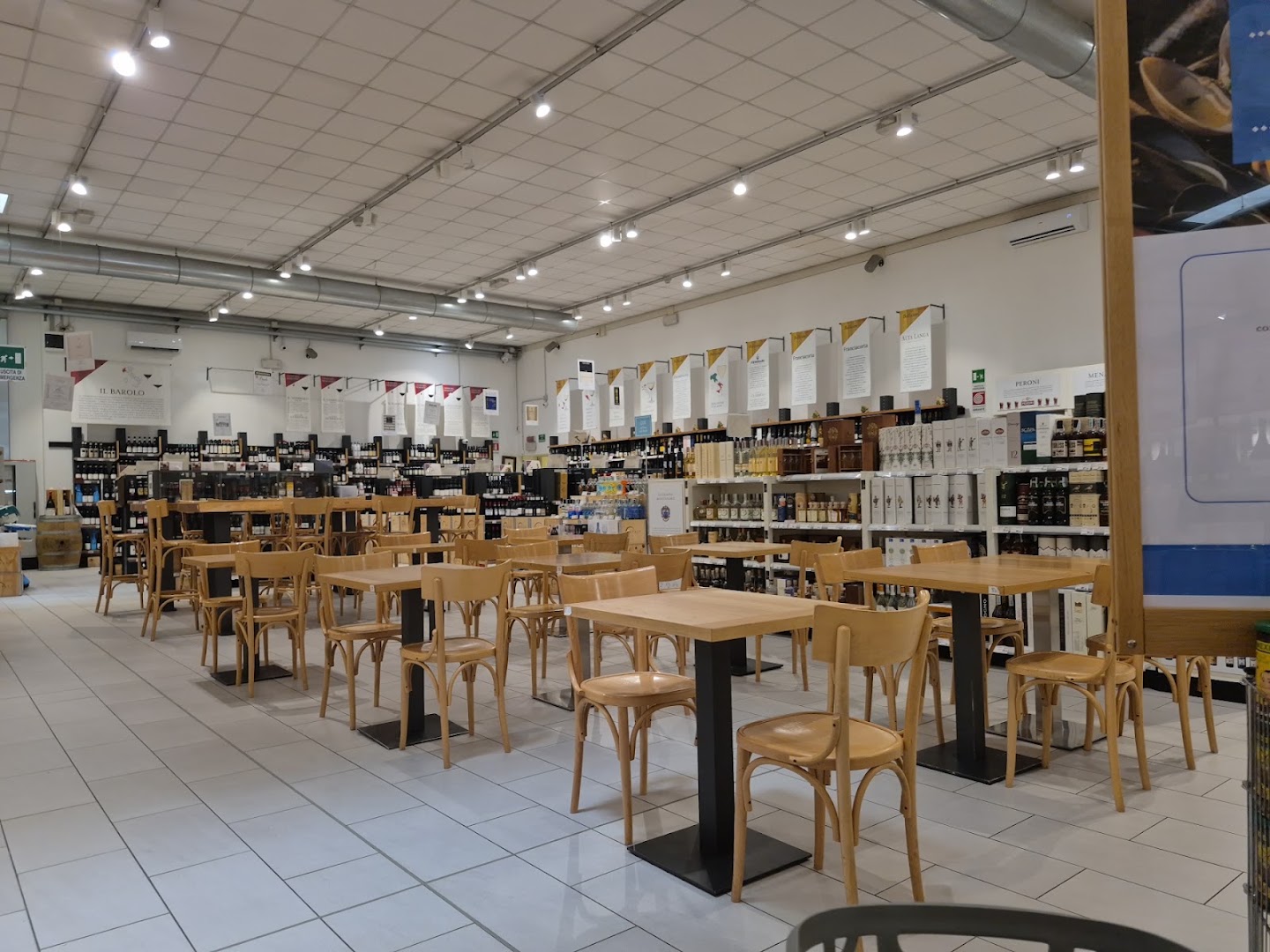 Eataly Monticello, Monticello d'Alba