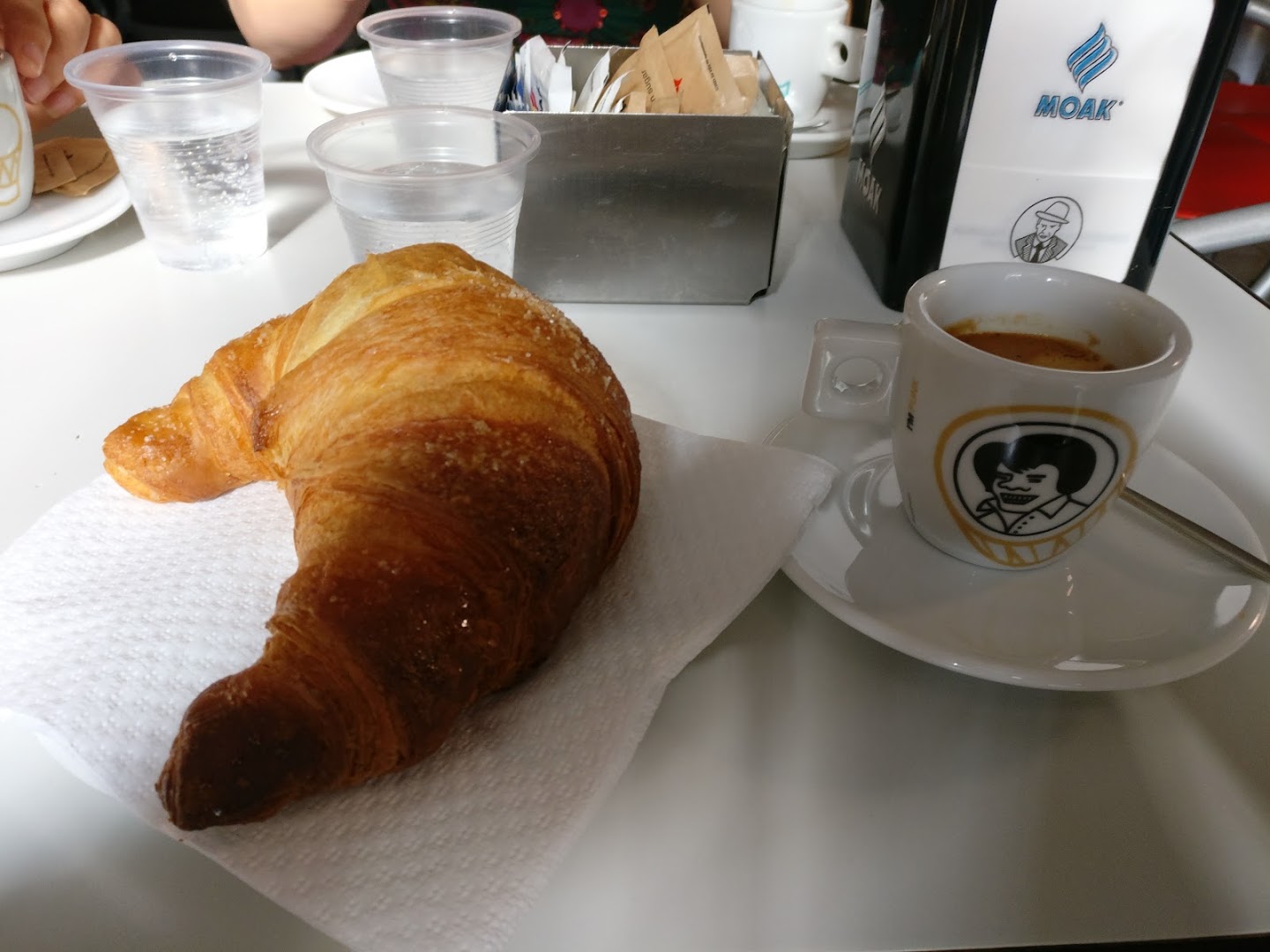 Eden Bar da Denisa | Food and Drinks