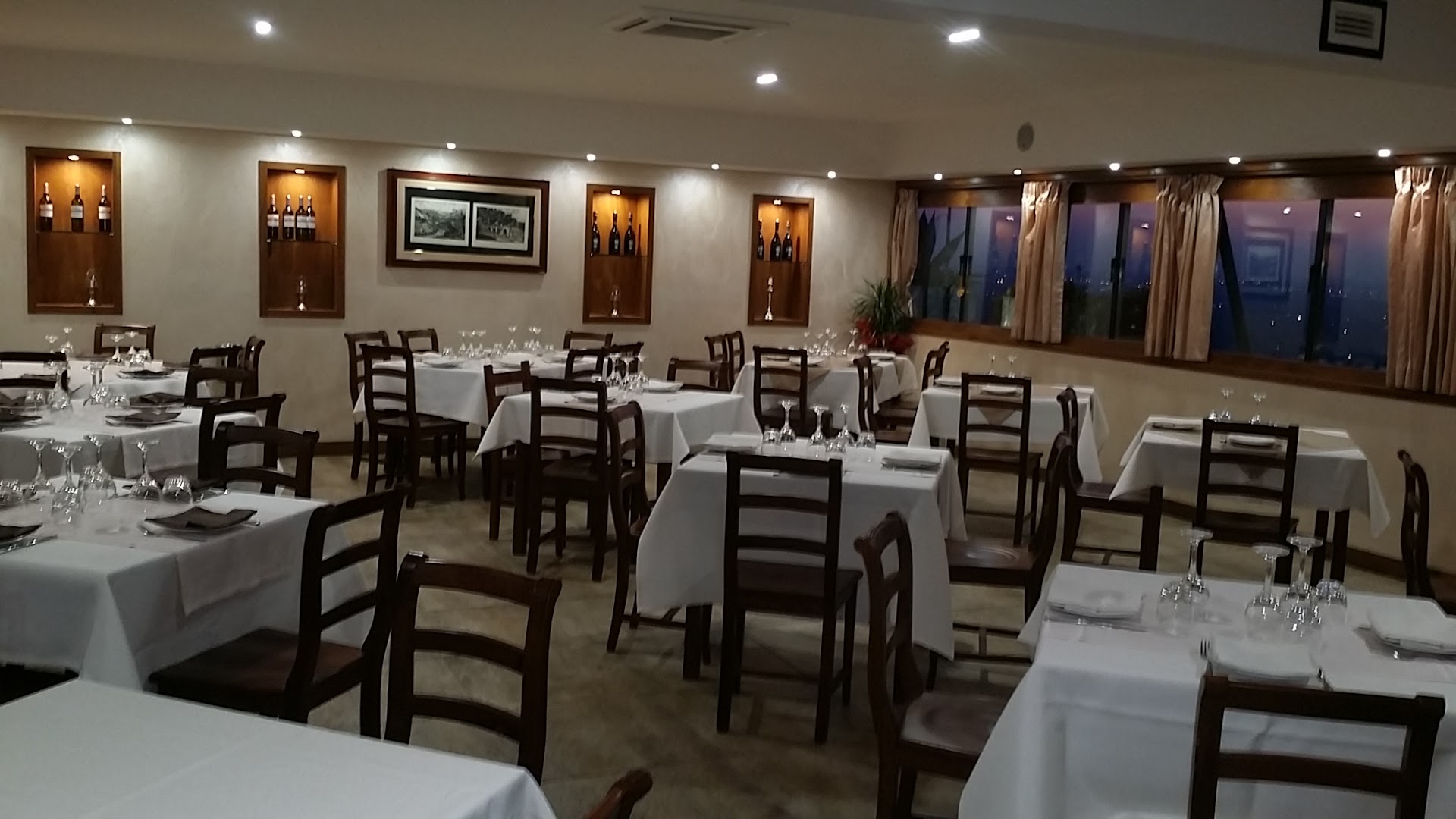 Eden Garden Ristorante Pizzeria Lounge Bar