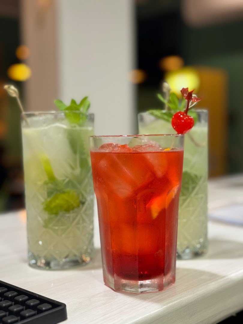 Eden Green Bar