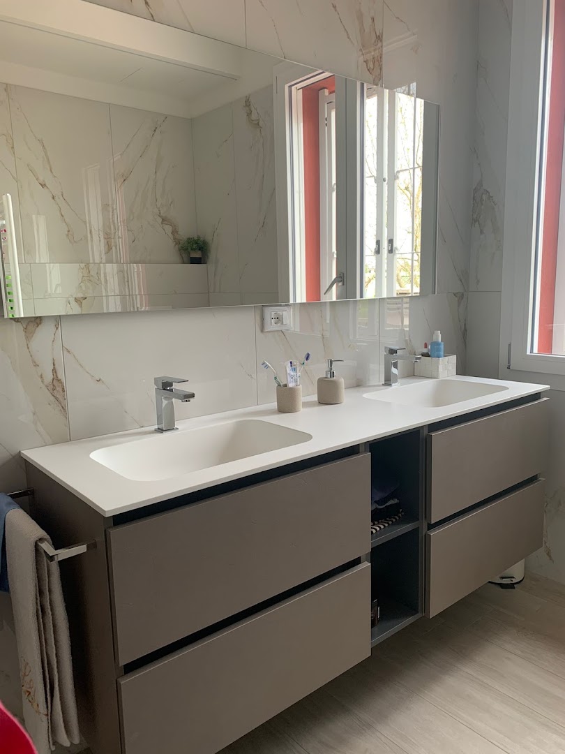Edilinea S.r.l. - Showroom Ceramiche