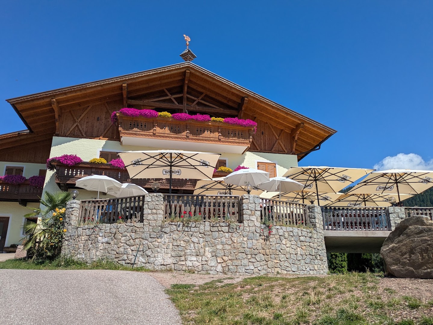 Eggerhof | Ferienwohnungen & Hofschank