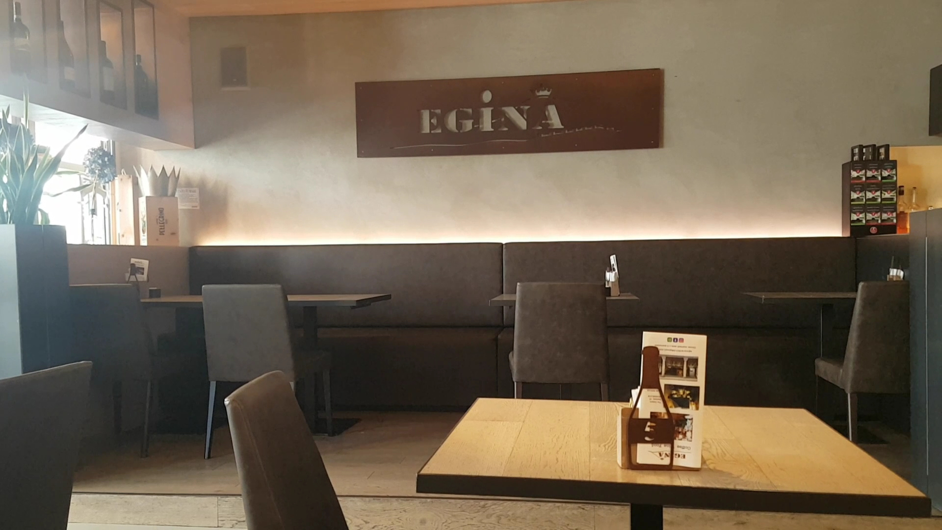 Egina – Coffee Wine Food