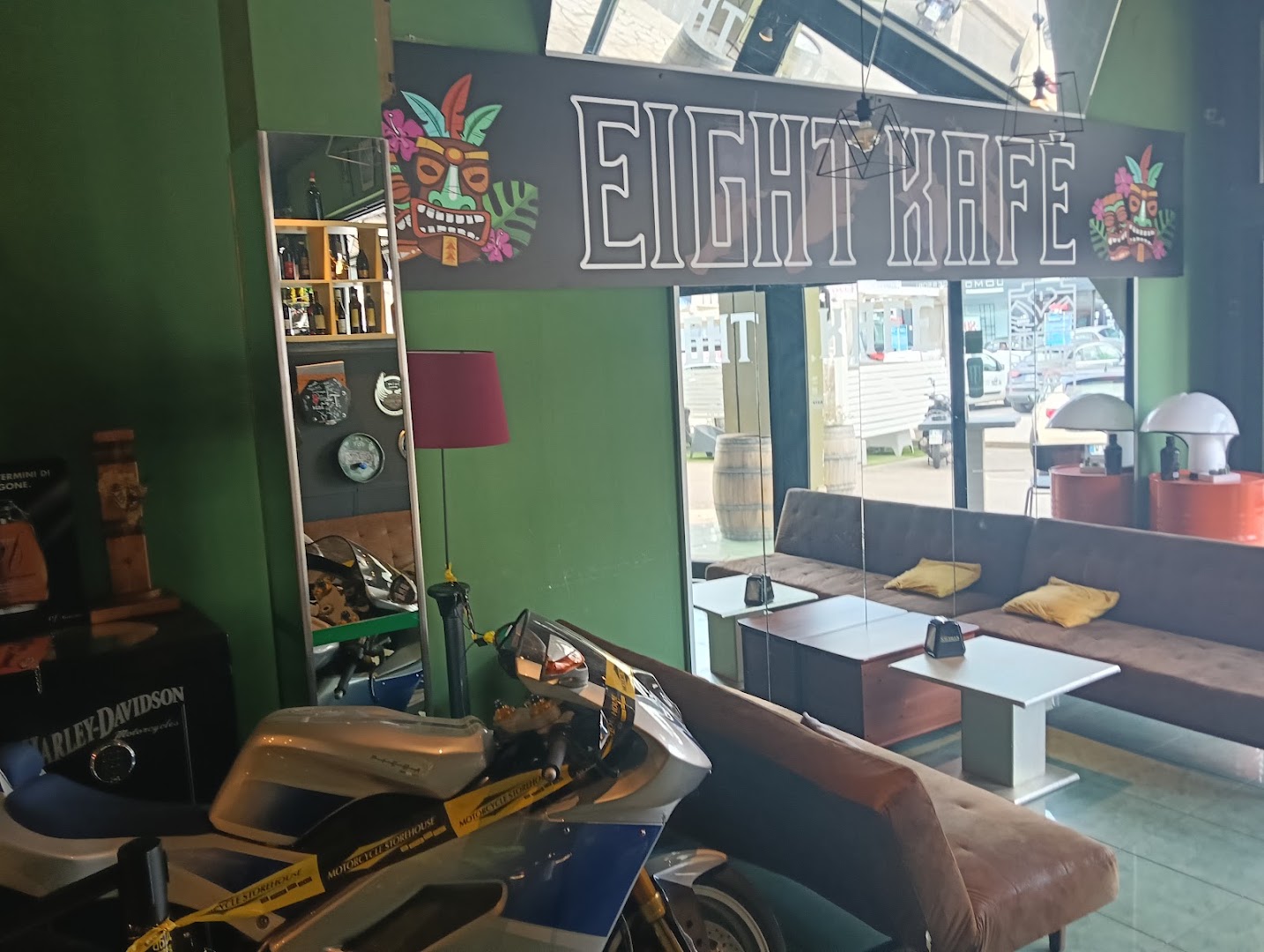 Eight Kafè