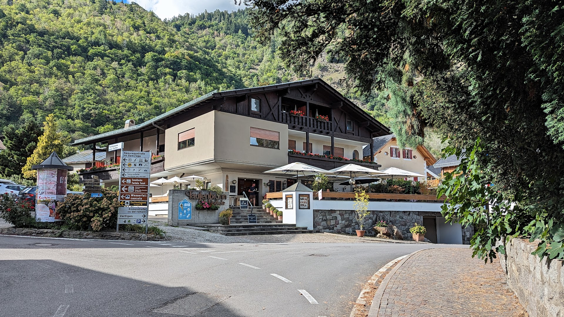 Eisdiele Cafe Appartement-Hotel Taufenbrunn