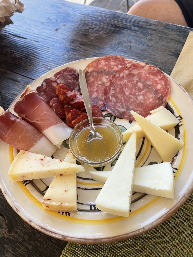 EKLETTICA Osteria Magnoteca
