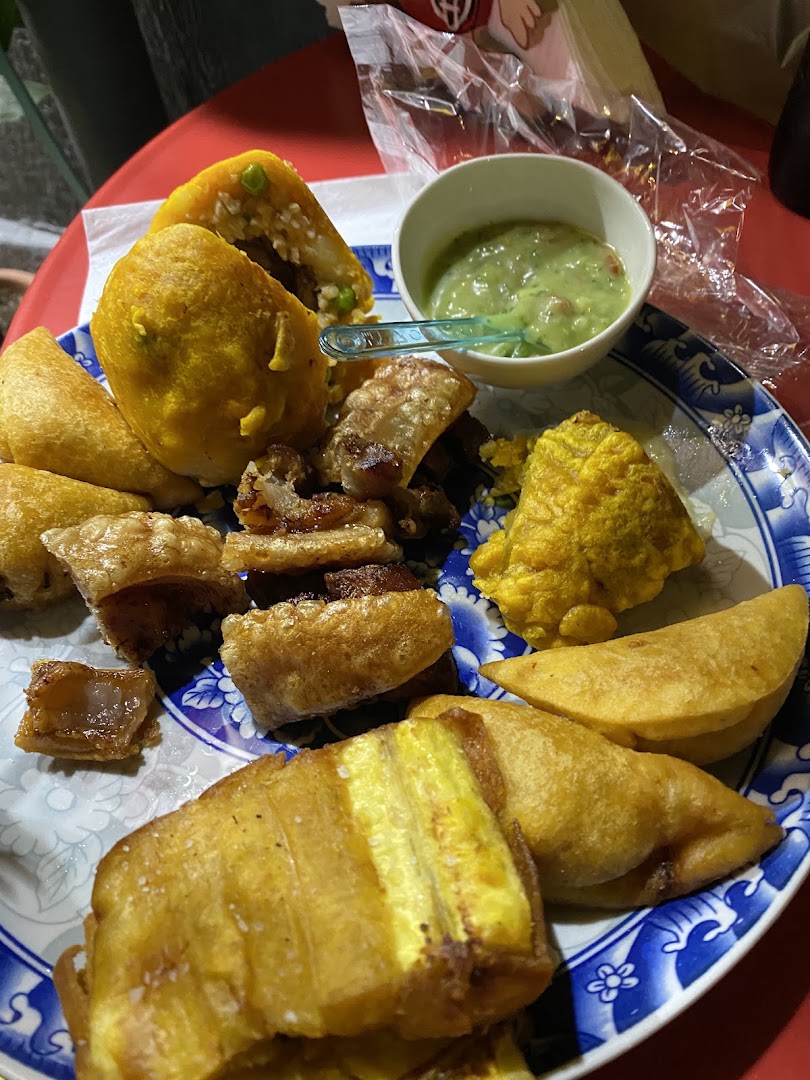 El Antojito Colombiano Latin Food